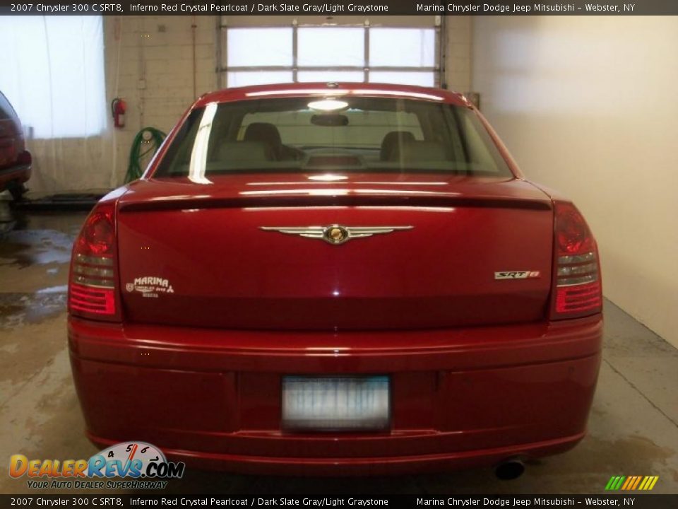 2007 Chrysler 300 C SRT8 Inferno Red Crystal Pearlcoat / Dark Slate Gray/Light Graystone Photo #11
