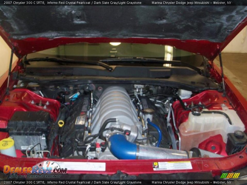 2007 Chrysler 300 C SRT8 Inferno Red Crystal Pearlcoat / Dark Slate Gray/Light Graystone Photo #16