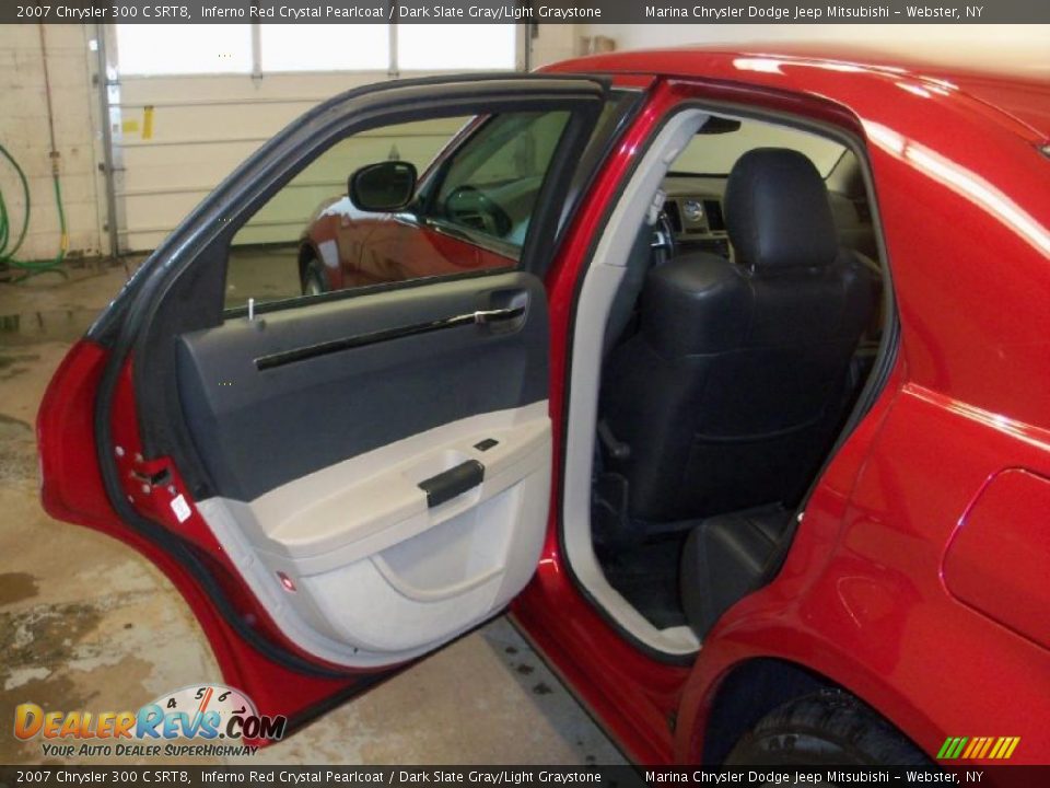 2007 Chrysler 300 C SRT8 Inferno Red Crystal Pearlcoat / Dark Slate Gray/Light Graystone Photo #19