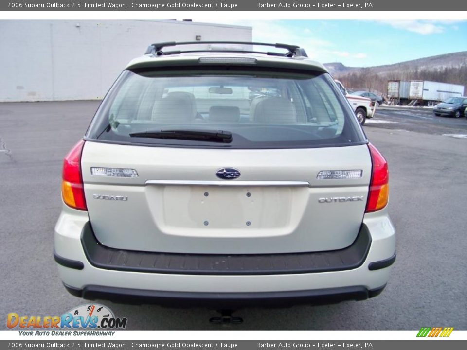 2006 Subaru Outback 2.5i Limited Wagon Champagne Gold Opalescent / Taupe Photo #6