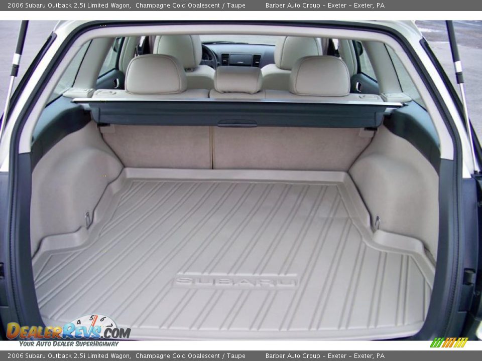 2006 Subaru Outback 2.5i Limited Wagon Champagne Gold Opalescent / Taupe Photo #18