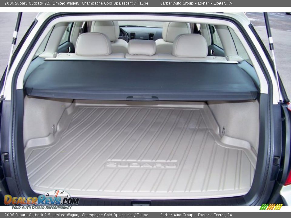 2006 Subaru Outback 2.5i Limited Wagon Champagne Gold Opalescent / Taupe Photo #19