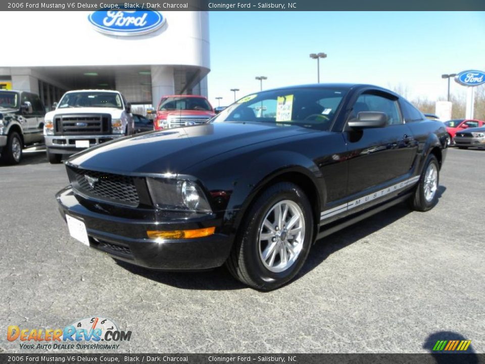 2006 Ford Mustang V6 Deluxe Coupe Black / Dark Charcoal Photo #6