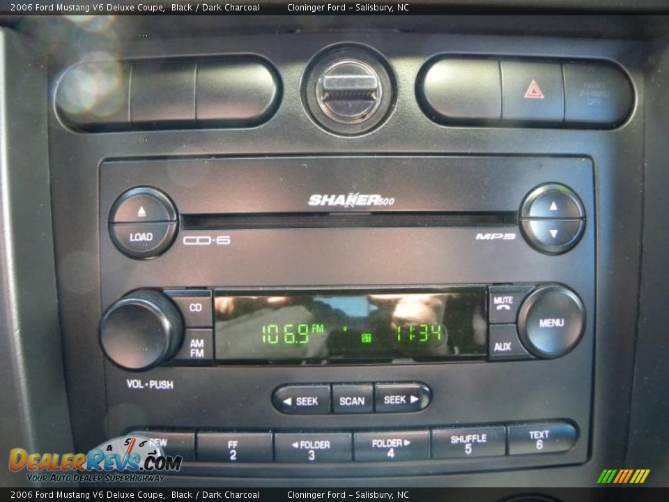 2006 Ford Mustang V6 Deluxe Coupe Black / Dark Charcoal Photo #16