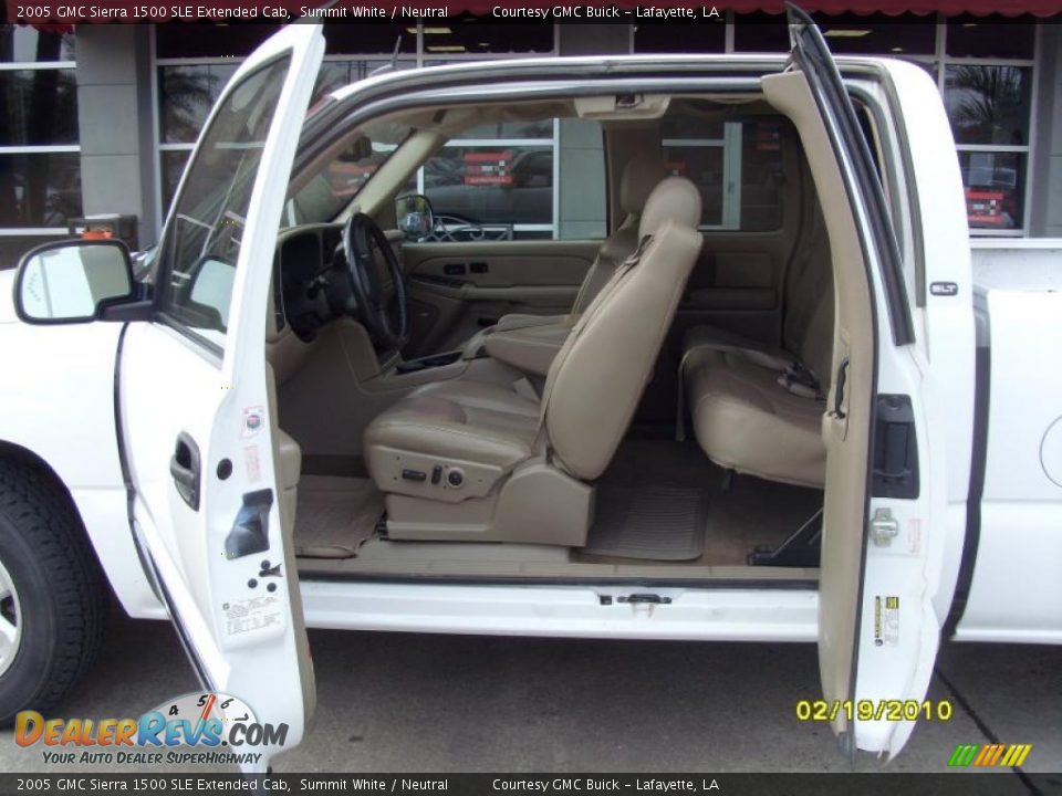 2005 GMC Sierra 1500 SLE Extended Cab Summit White / Neutral Photo #2