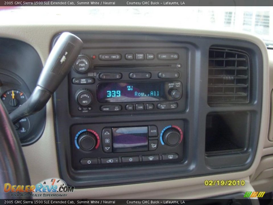 2005 GMC Sierra 1500 SLE Extended Cab Summit White / Neutral Photo #18