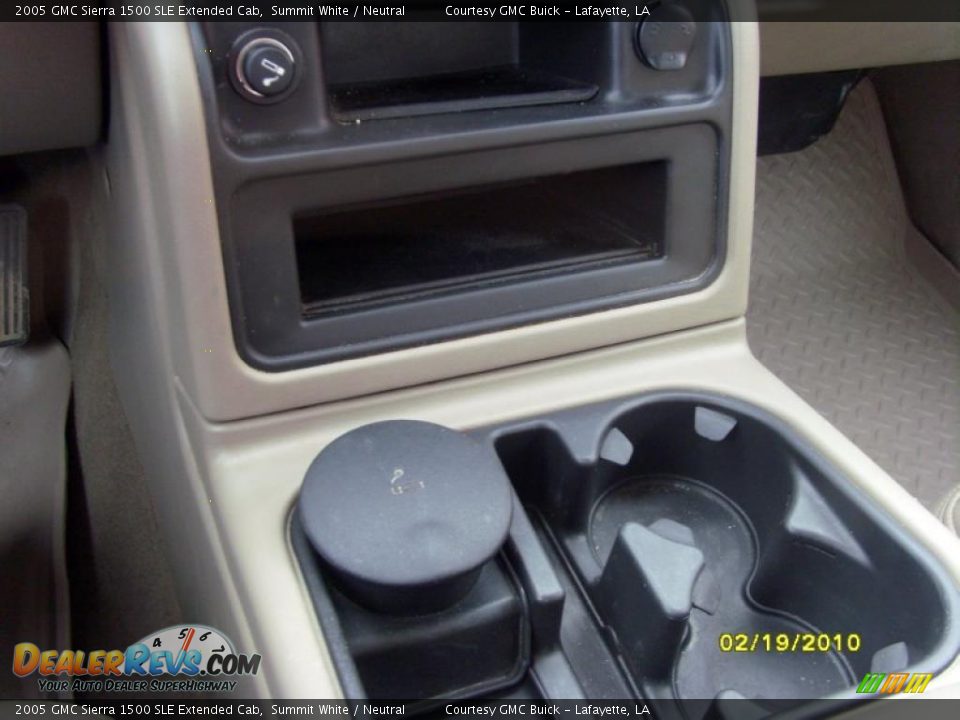 2005 GMC Sierra 1500 SLE Extended Cab Summit White / Neutral Photo #19