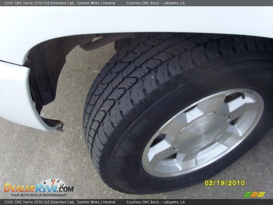 2005 GMC Sierra 1500 SLE Extended Cab Summit White / Neutral Photo #21