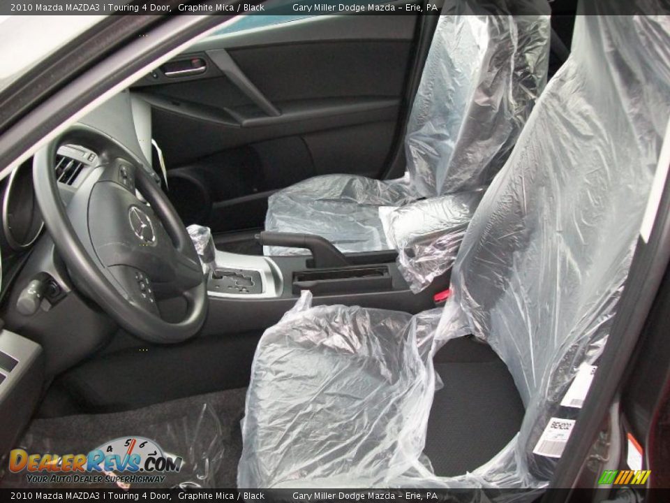 2010 Mazda MAZDA3 i Touring 4 Door Graphite Mica / Black Photo #12