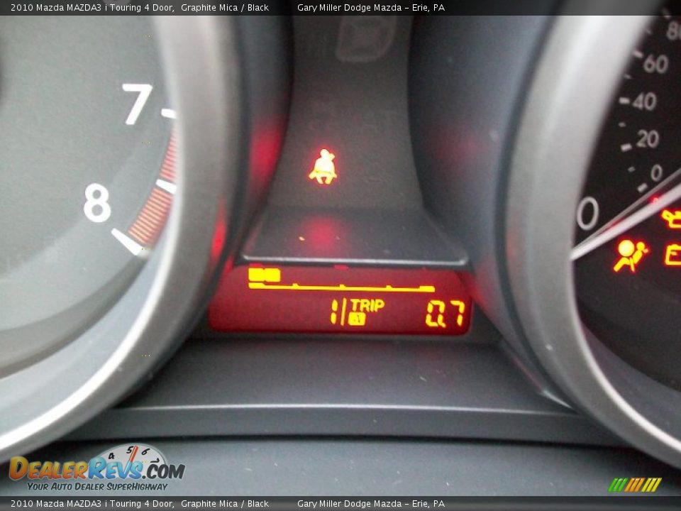 2010 Mazda MAZDA3 i Touring 4 Door Graphite Mica / Black Photo #15