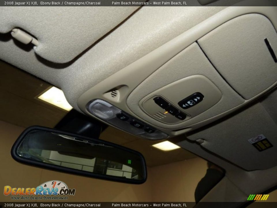 2008 Jaguar XJ XJ8 Ebony Black / Champagne/Charcoal Photo #35