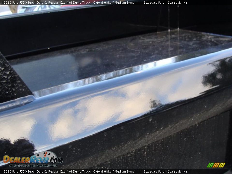 2010 Ford F550 Super Duty XL Regular Cab 4x4 Dump Truck Oxford White / Medium Stone Photo #10