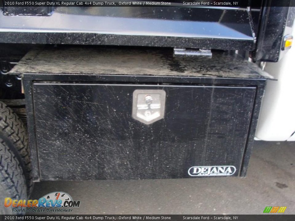 2010 Ford F550 Super Duty XL Regular Cab 4x4 Dump Truck Oxford White / Medium Stone Photo #13