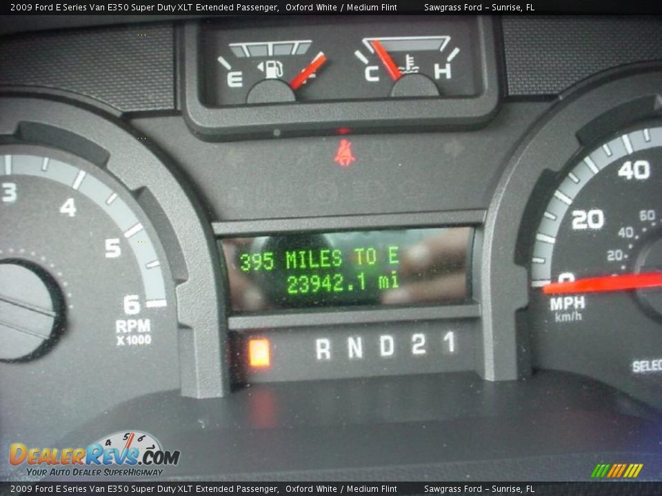2009 Ford E Series Van E350 Super Duty XLT Extended Passenger Oxford White / Medium Flint Photo #20