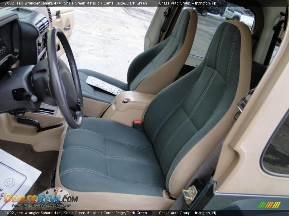 2002 Jeep Wrangler Sahara 4x4 Shale Green Metallic / Camel Beige/Dark Green Photo #20