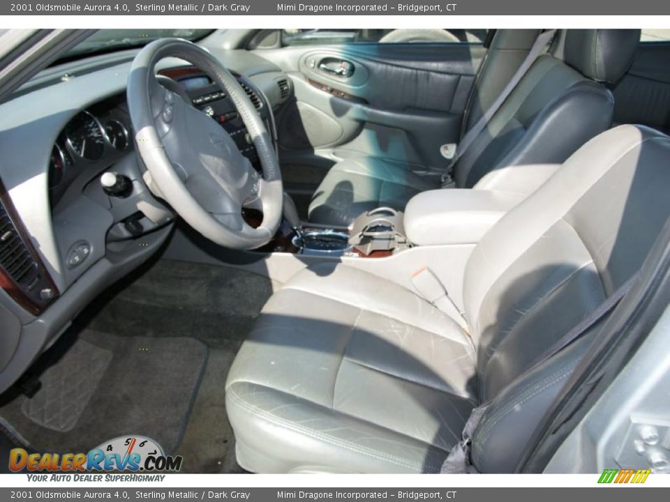 2001 Oldsmobile Aurora 4.0 Sterling Metallic / Dark Gray Photo #10