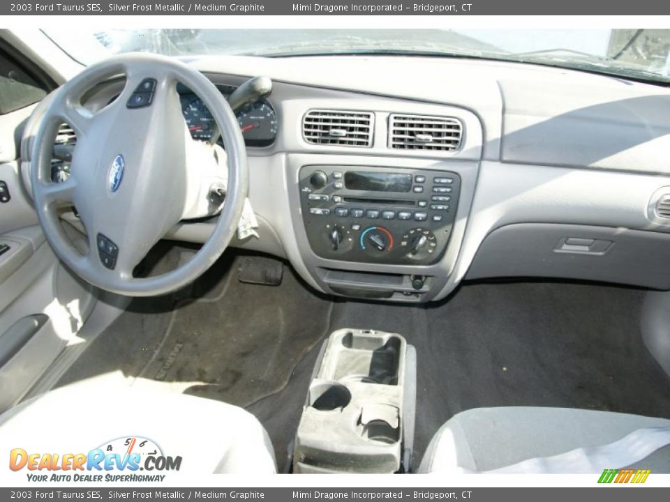 2003 Ford Taurus SES Silver Frost Metallic / Medium Graphite Photo #14