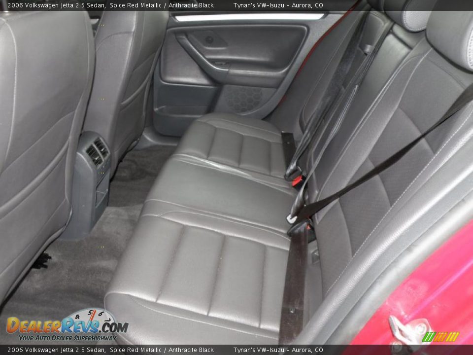 2006 Volkswagen Jetta 2.5 Sedan Spice Red Metallic / Anthracite Black Photo #8