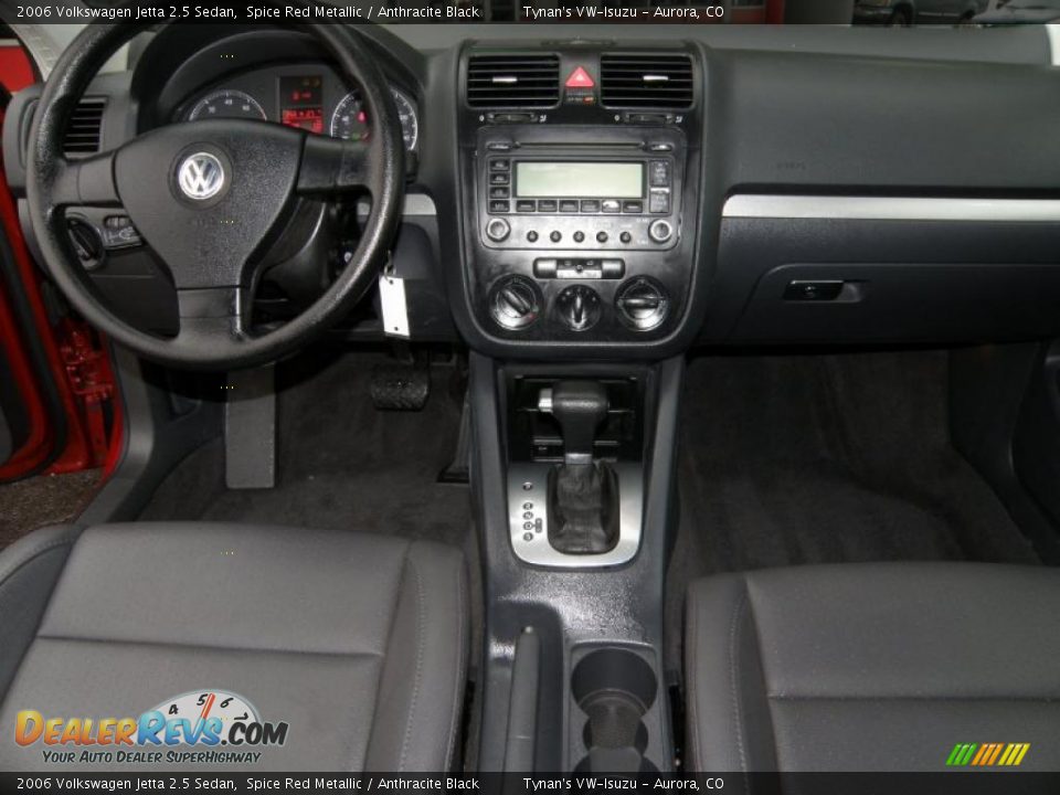 2006 Volkswagen Jetta 2.5 Sedan Spice Red Metallic / Anthracite Black Photo #9