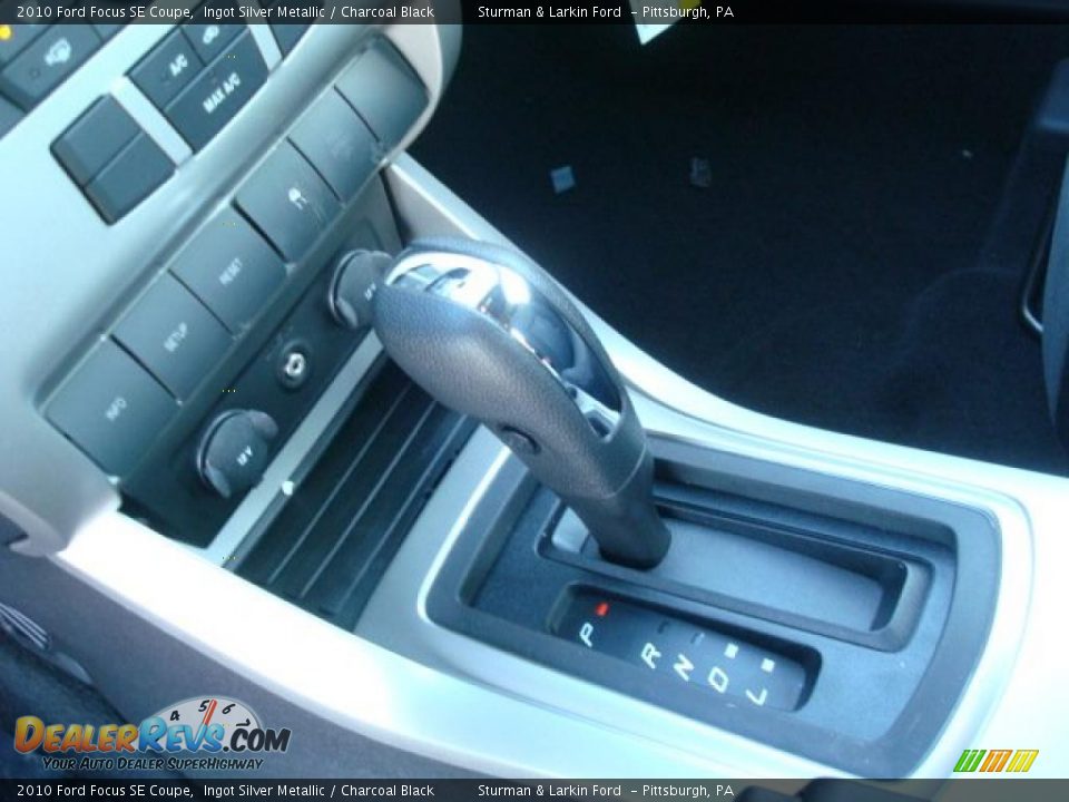 2010 Ford Focus SE Coupe Ingot Silver Metallic / Charcoal Black Photo #16
