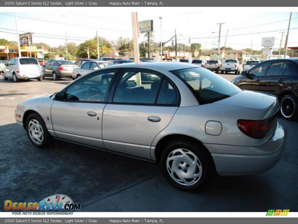2000 Saturn S Series SL2 Sedan Light Silver / Gray Photo #3