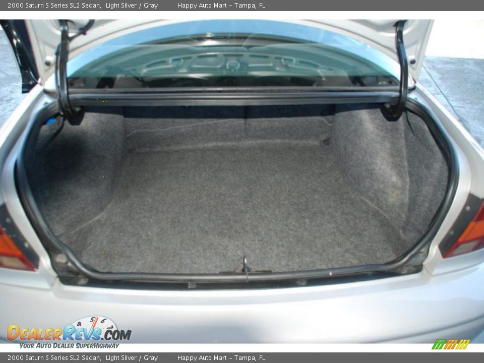 2000 Saturn S Series SL2 Sedan Light Silver / Gray Photo #31