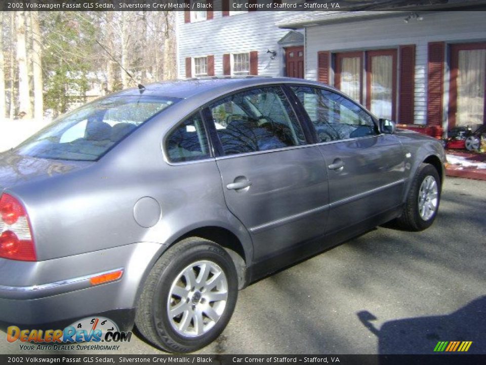 2002 Volkswagen Passat GLS Sedan Silverstone Grey Metallic / Black Photo #3