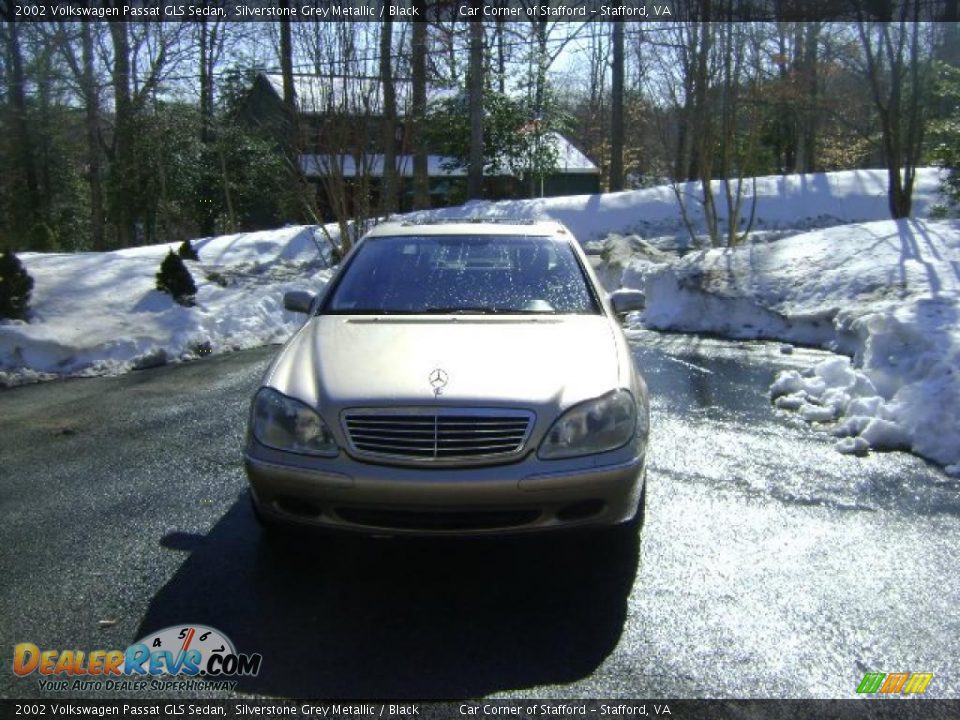 2002 Volkswagen Passat GLS Sedan Silverstone Grey Metallic / Black Photo #5
