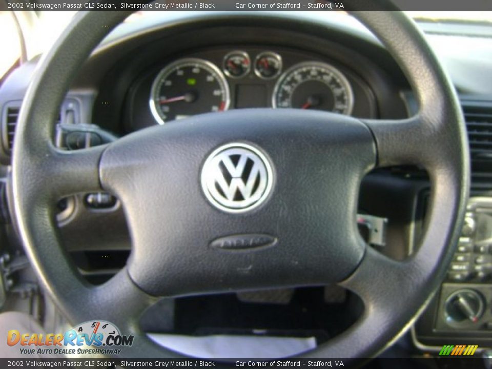 2002 Volkswagen Passat GLS Sedan Silverstone Grey Metallic / Black Photo #7