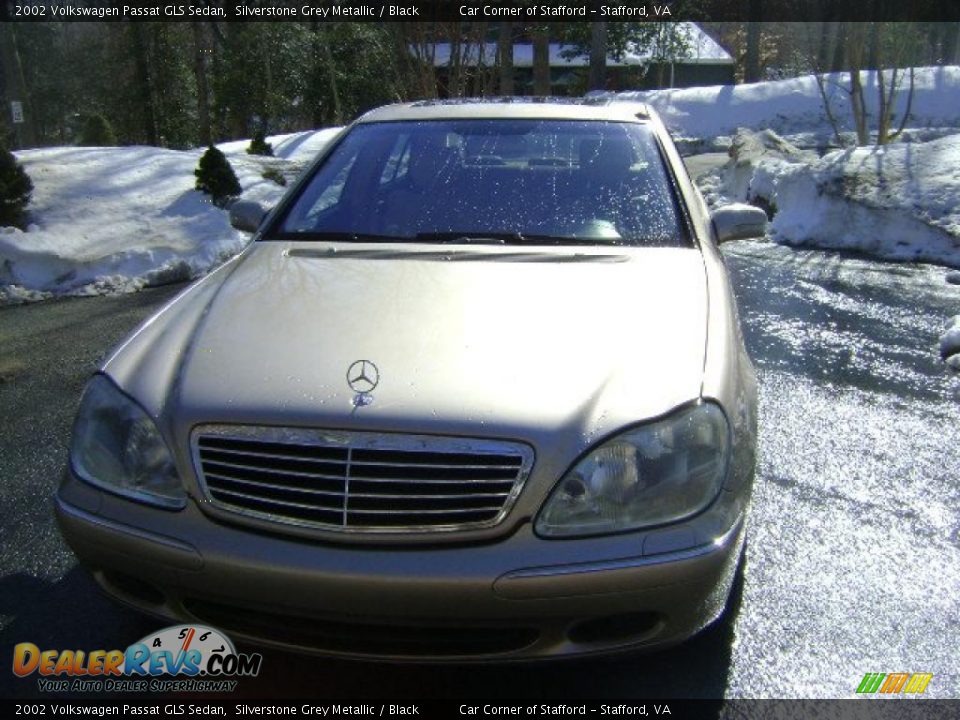 2002 Volkswagen Passat GLS Sedan Silverstone Grey Metallic / Black Photo #30