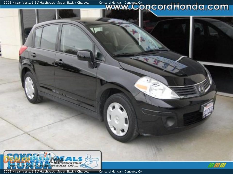 2008 Nissan Versa 1.8 S Hatchback Super Black / Charcoal Photo #1
