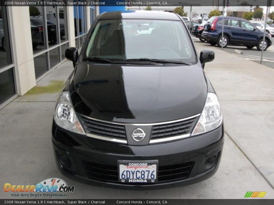 2008 Nissan Versa 1.8 S Hatchback Super Black / Charcoal Photo #8