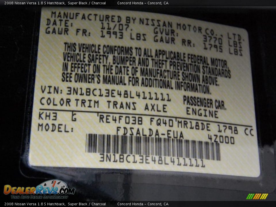 2008 Nissan Versa 1.8 S Hatchback Super Black / Charcoal Photo #19