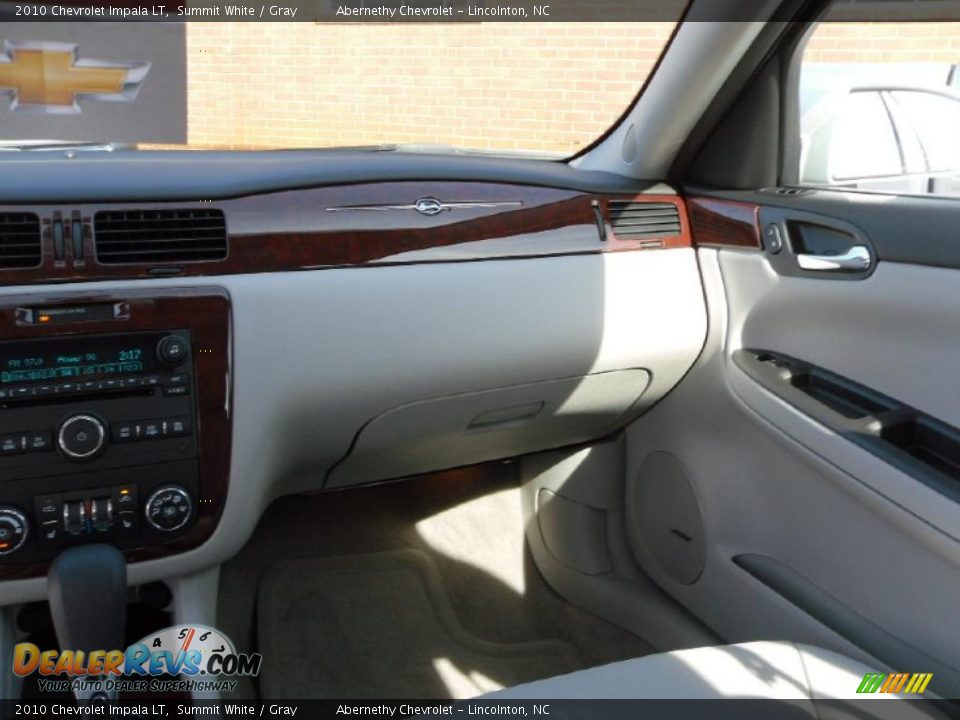 2010 Chevrolet Impala LT Summit White / Gray Photo #14