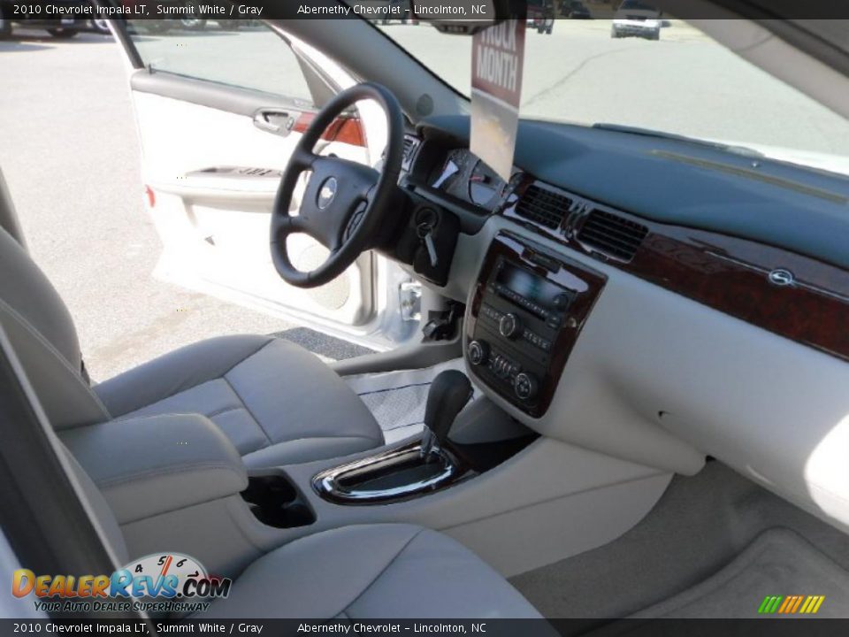 2010 Chevrolet Impala LT Summit White / Gray Photo #20