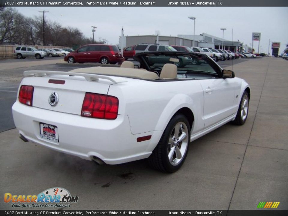 2007 Ford Mustang GT Premium Convertible Performance White / Medium Parchment Photo #4
