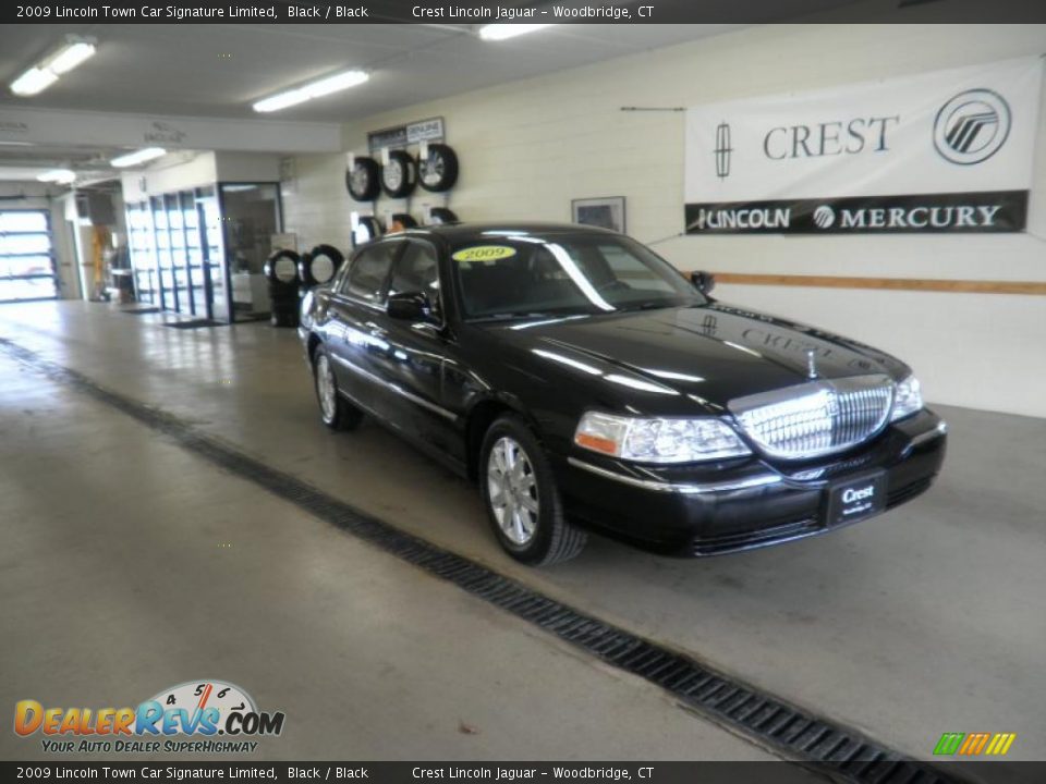 2009 Lincoln Town Car Signature Limited Black / Black Photo #1