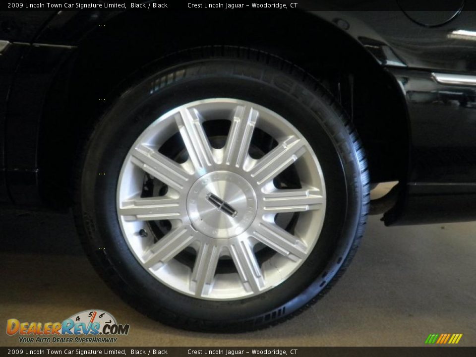 2009 Lincoln Town Car Signature Limited Black / Black Photo #14