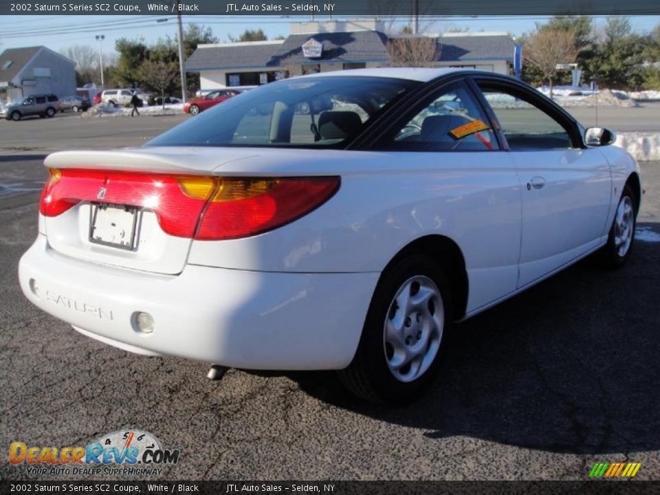 2002 Saturn S Series SC2 Coupe White / Black Photo #5