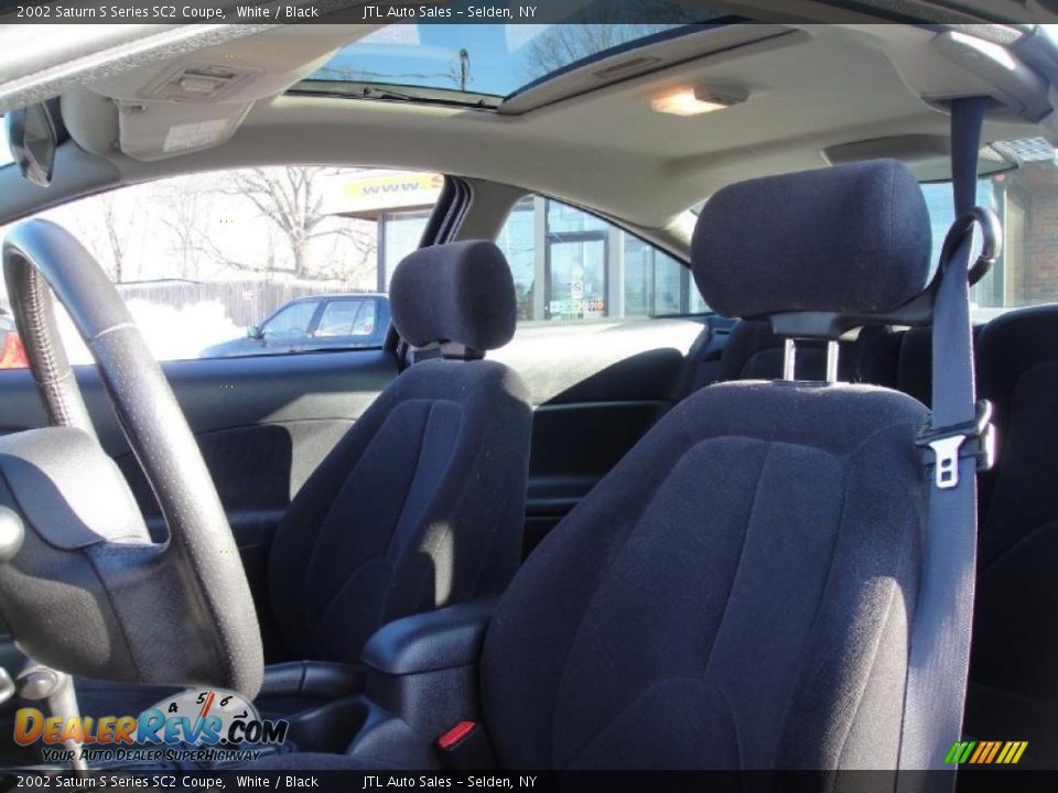 2002 Saturn S Series SC2 Coupe White / Black Photo #9