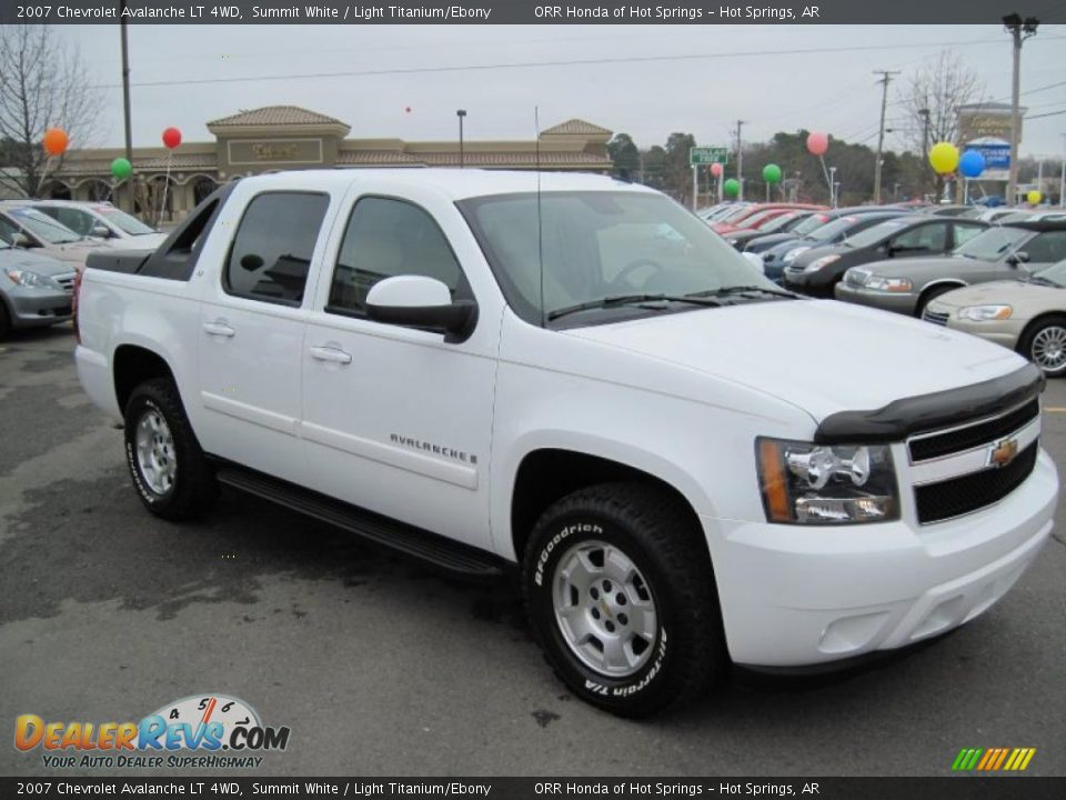 2007 Chevrolet Avalanche LT 4WD Summit White / Light Titanium/Ebony Photo #7