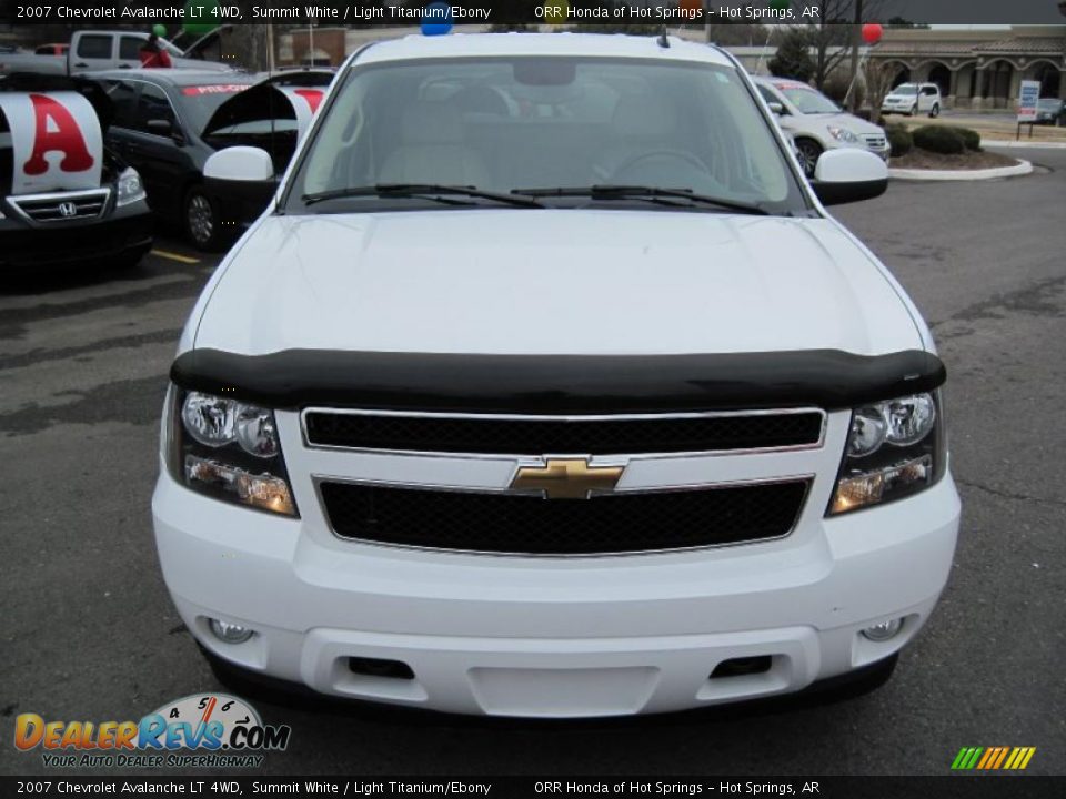 2007 Chevrolet Avalanche LT 4WD Summit White / Light Titanium/Ebony Photo #8