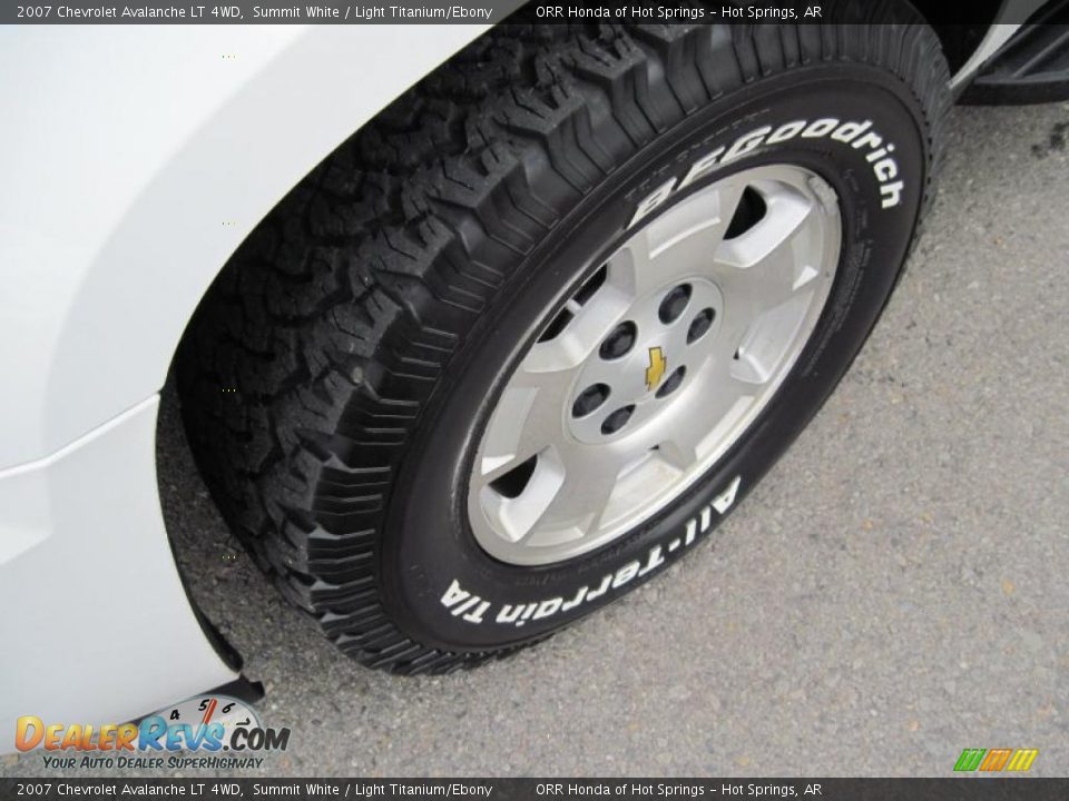 2007 Chevrolet Avalanche LT 4WD Summit White / Light Titanium/Ebony Photo #9
