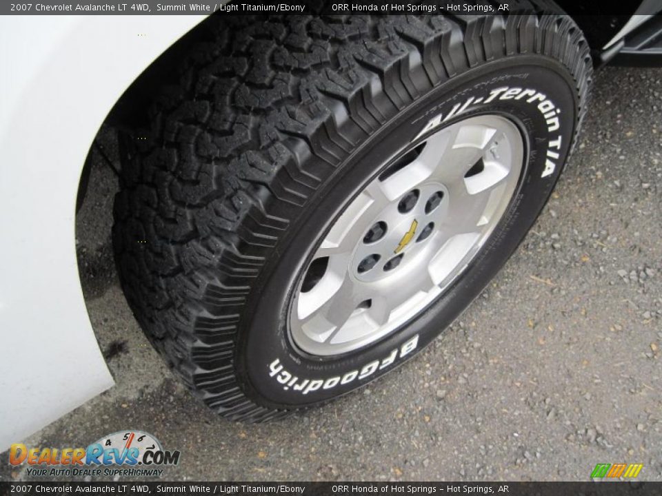 2007 Chevrolet Avalanche LT 4WD Summit White / Light Titanium/Ebony Photo #11