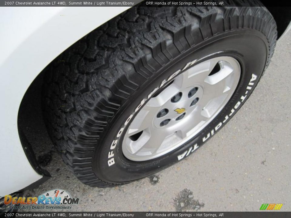 2007 Chevrolet Avalanche LT 4WD Summit White / Light Titanium/Ebony Photo #12
