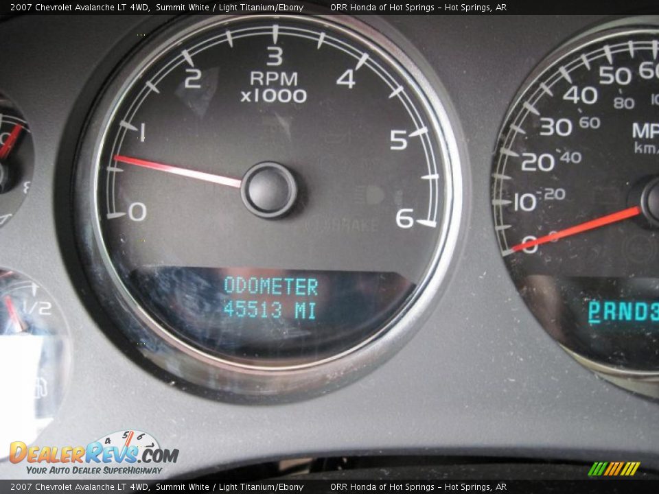 2007 Chevrolet Avalanche LT 4WD Summit White / Light Titanium/Ebony Photo #18
