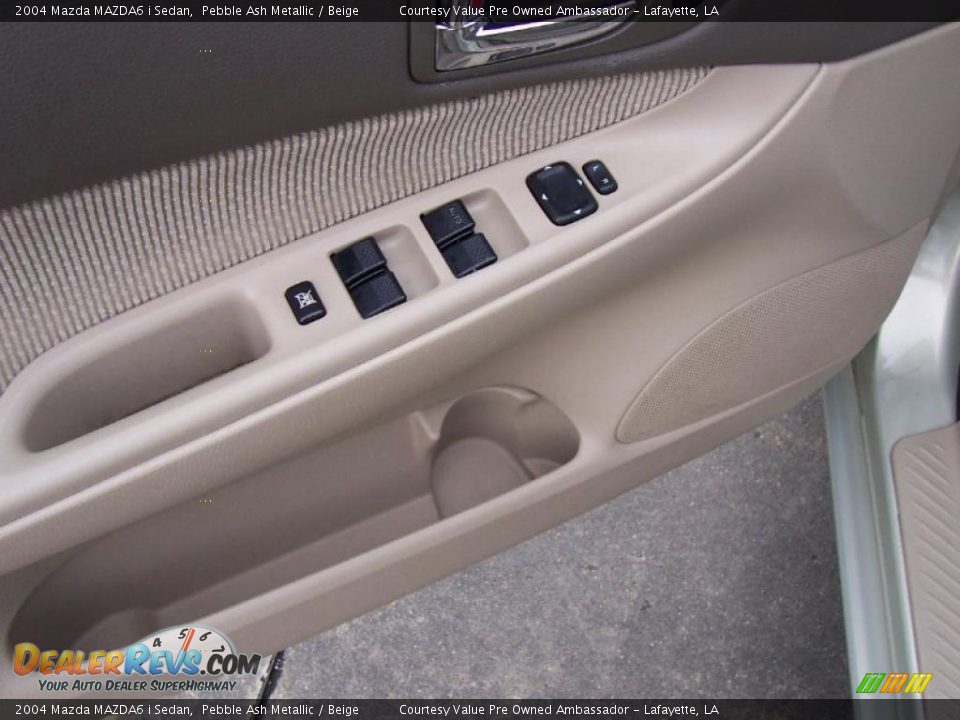 2004 Mazda MAZDA6 i Sedan Pebble Ash Metallic / Beige Photo #12
