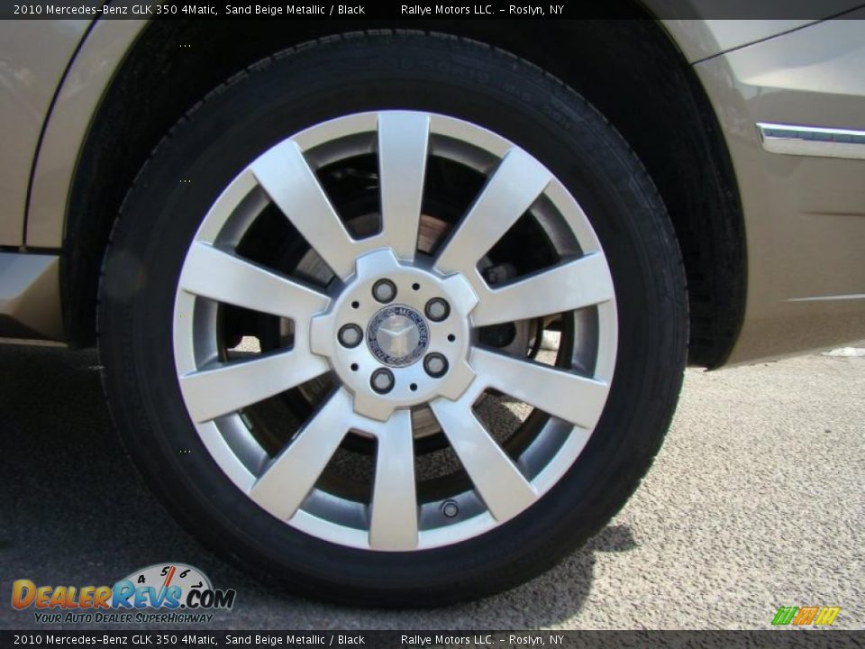 2010 Mercedes-Benz GLK 350 4Matic Sand Beige Metallic / Black Photo #6