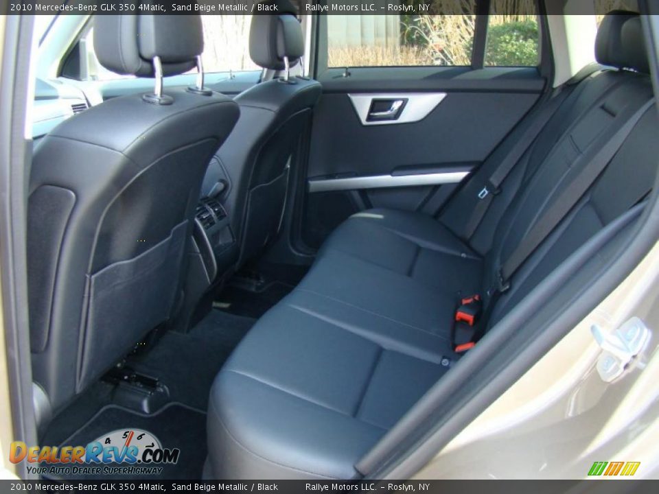 2010 Mercedes-Benz GLK 350 4Matic Sand Beige Metallic / Black Photo #11