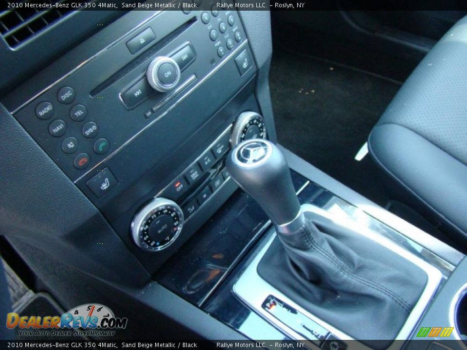 2010 Mercedes-Benz GLK 350 4Matic Sand Beige Metallic / Black Photo #14